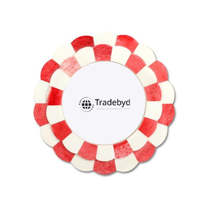 Marco de Fotos Artesanal Premium con Incrustaciones de Hueso, Hecho a Mano, Ligero, con Acabado Brillante, por Tradebyd - Product Image 1