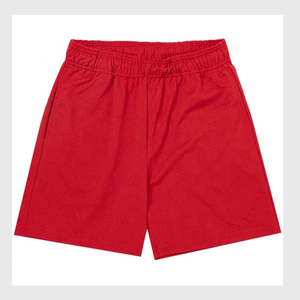 กางเกงกีฬาขาสั้นผู้ชายสำหรับฤดูร้อน แห้งเร็ว ระบายอากาศได้ดี กันยับ ผ้าตาข่าย กางเกงบาสเก็ตบอล ขายส่ง รับทำโลโก้ เป็นมิตรกับสิ่งแวดล้อม ความยาวระดับเข่า - Product Image 1