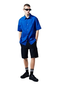 Camisas con cuello de bolsillo en la parte delantera del pecho de algodón suave 100% de calidad superior transpirables de media manga para hombre - Product Image 2