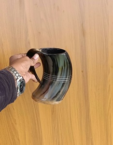 Taza de cuerno de búfalo HASAN CRAFT hecha a mano con asa, diseño moderno, para adultos, ecológica, para uso doméstico, de Uttar Pradesh - Product Image 2