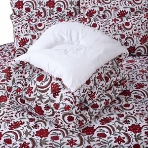 Ensemble de couette Aztec Maroon, imprimé floral traditionnel rouge et blanc, coton respirant pour toutes les saisons, usage domestique - Product Image 4