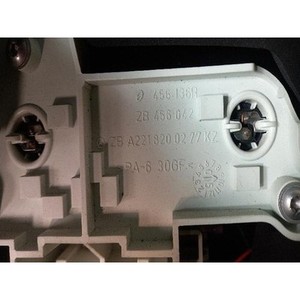 ไฟท้ายขวามือสองสำหรับรถ S-class รุ่น A2218200264 - Product Image 4