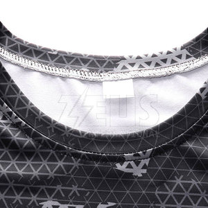 Light Weight Slim Fit <b>Men</b> <b>Compression</b> <b>Shirts</b> Workout Solid Color High Quality <b>Compression</b> <b>Shirts</b> - Product Image 4