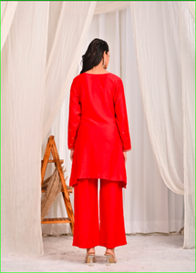 Ensemble coordonné brodé Jag Mag Mahal, coupe trapèze, vert sauge et rouge - Product Image 4