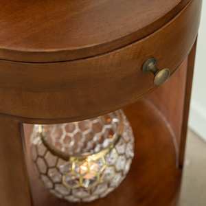 Mesita de noche redonda Vandana Vista Terra hecha de madera de mango - Product Image 2