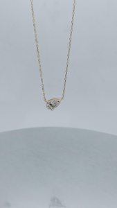 Collar con Colgante de Circonita Cúbica en Forma de Gota de Agua, Chapado en Oro de 18K, Estilo Minimalista, Cadena de Caja para Uso Diario, Joyería para Mujer - Product Image 4