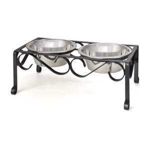 Cuenco de almacenamiento de comida de metal para perros de alta calidad con alimentador de diseño de flores Ideal para comida y agua perfecto para uso doméstico y en el jardín - Product Image 5