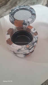 Quemador bakhoor articulado de resina epoxi y madera de acacia CON DESORDEN DE ACERO Quemador magnético con quemador de aroma de resina epoxi de celosía de acero - Product Image 4