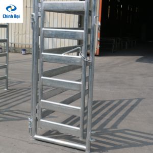 แผงวัวชุบสังกะสีทนทานและประตูลานสำหรับรั้วปศุสัตว์ - Product Image 1