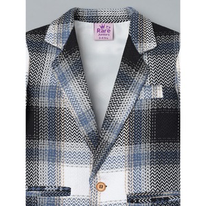 เสื้อเบลเซอร์ลายสก๊อตสีน้ำเงินและสีดำสำหรับเด็กผู้ชาย - Product Image 3