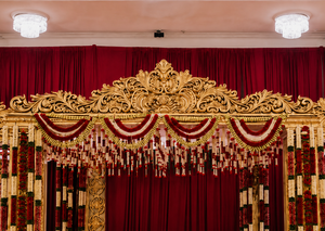 Mandap interior inspirado en bodas del sur de la India, estilo Bollywood premium, Mandap para bodas/Vidhi, conjunto de Mandap tradicional hindú para matrimonios. - Product Image 6