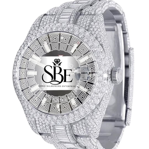 Reloj de Cuarzo de 36 mm con Números Romanos, Totalmente Cubierto de Moissanita VVS Personalizada, para Hombre, al Mejor Precio - Product Image 1
