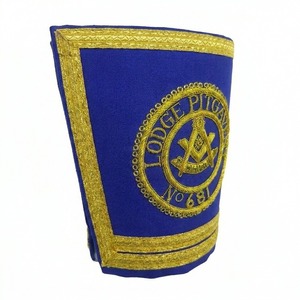 Insignias Bordadas a Mano de Alta Calidad, Ecológicas, 3D, para Coser, en Tela de Terciopelo Azul con Bordado Dorado en el Centro - Product Image 4