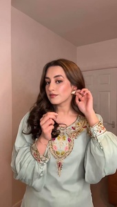 Diseñador Heavy Faux Georgette 5mm manga Salwar Kameez New Party Wear Top con tela de trabajo bordada incluye Palazzo Dupatta - Product Image 5