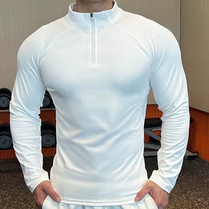 Fabricant de T-shirts de Compression Personnalisés pour la Course à Pied, Vêtements de Sport et de Fitness en Polyester Spandex à Séchage Rapide, Personnalisation de Marque, Fabrication OEM ODM - Product Image 5