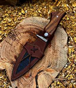 High Quality Damascus Steel Hunting Outdoor Knife with Leather Sheath Easy Carry Camping Hunting Knife with Wood Handle OEM - Product Image 5