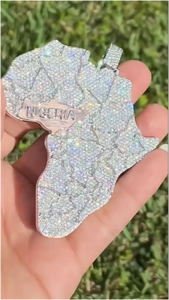 CONCEPTION Colgante de mapa de África con incrustaciones de diamantes para hombre, estilo Hip Hop, con moissanita en forma de diamante y engaste de bisel, joyería bañada en plata - Product Image 6