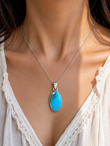 Colgante de Plata 925 con Piedra Preciosa Ovalada de Turquesa 100% Natural |   Colgante de Joyería con Cabujón de Turquesa Azul |   Colgante Hecho a Mano al por Mayor - Product Image 1