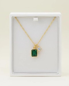 Collier pendentif émeraude de laboratoire, bijoux en pierre précieuse verte synthétique, cadeau de luxe abordable, fournisseur en gros - Product Image 2
