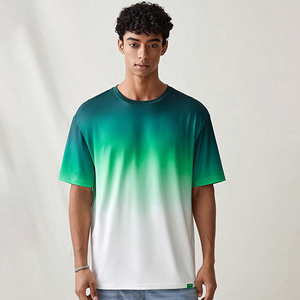 Camiseta Deportiva de Manga Corta para Hombre, Transpirable, Talla Grande, Color Degradado, Secado Rápido, Cuello Redondo, 100% Poliéster, Estampado por Sublimación - Product Image 5