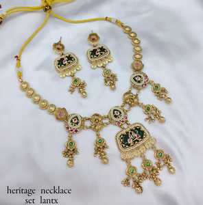 Wholesale High Quality New Vintage Copper <b>Gold</b> Plated Crystal Bridal Jewelry <b>Set</b> Long Mala Necklace Earrings Maang Wedding Gift - Product Image 1