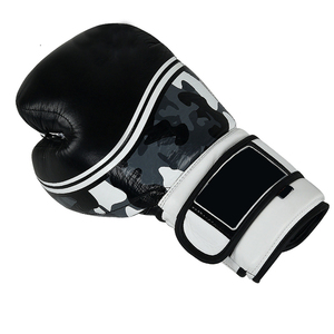 Gants de boxe pour adultes RC Fitness Wear, cuir synthétique de qualité supérieure, position anatomique du pouce, fermeture à boucle, antidérapants pour la salle de sport - Product Image 2