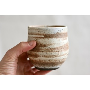 Mug en céramique artisanal de haute qualité, style Wabi-Sabi rayé mat, pour usage domestique - Product Image 6