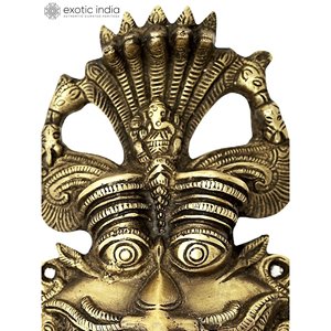 รูปปั้น kirtimukha panchanaga ทำด้วยมือขนาด9.5นิ้วทำจากทองเหลืองของตกแต่งบ้านจากอินเดีย - Product Image 1