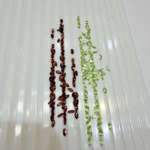 พลอยเพอริดอทดิบธรรมชาติคุณภาพพรีเมียม A J Gems รูปทรงมาร์คีส์ขนาด 2x4 มม. สีเขียว สำหรับทำเครื่องประดับ - Product Image 2