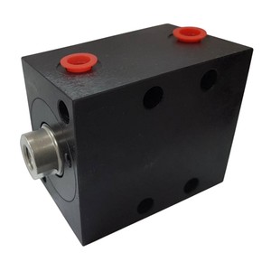 Cilindro Hidráulico de Empuje con Cuerpo de Acero 090-011-113 para Fijación Hidráulica CNC y Automatización - Product Image 6