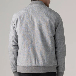Chaqueta Bomber Gris Transpirable para Hombre, Cierre de Cremallera, Cuello Alto, Logotipo Frontal, Corte Regular, Poliéster/Nailon, Ropa de Exterior para Otoño - Product Image 2