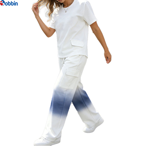 Ensemble décontracté 2 pièces personnalisé pour femme : pantalon cargo blanc dégradé et haut tricoté à manches courtes col rond coupe ample – Printemps/Été - Product Image 2
