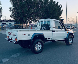 Toyota Land Cruiser 4x4 Usada, Blanca, Gris Plateado, Cabina Simple, Diésel, Automática, 4 Asientos, Todoterreno, SUV - Product Image 5
