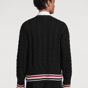 Manufactory Wholesale 2026 New Customizable Solid Winter Single Breasted Button Knitted <b>Cardigans</b> with Customize Logo - Product Image 2