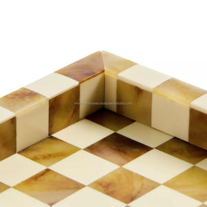 Bandeja de Servir Hecha a Mano de Resina de Grado Alimenticio para Uso en Hoteles, Hogares y Cocinas - Alta Calidad, Apta para Sala de Estar y Escritorio - Product Image 2