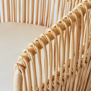 Sillón Moderno de Altura Ajustable Hecho de Ratán con Cojín de Alta Calidad y Acabado Natural para Sala de Estar, Hotel o Uso en Exteriores - Product Image 4