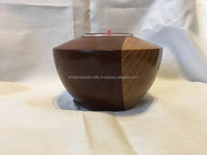 Modern Wrought Iron Tea Light Holder with Geometric Design Perfect for Minimalist Homes and Romantic Candle Lighting - Product Image 6