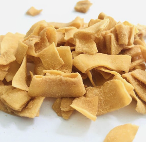 Vietnam Crispy Roasted Coconut Chips Toasted Coconut for Snack Topping Baking Ingredient Cafe and Kitchen Supply - Product Image 3