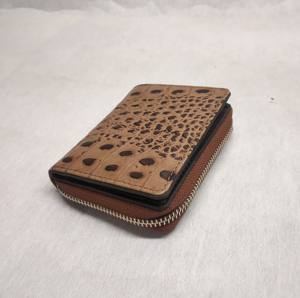 Carteras de mano de piel de vaca con estampado de cocodrilo para mujer, de fabricante directo de fábrica india, con cremallera, disponibles para exportación a granel, precio económico. - Product Image 6