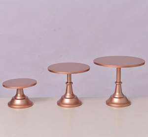 Support à gâteau élégant en aluminium doré à 3 niveaux, fait main et personnalisé, pour mariages et événements festifs, vente en gros, luxe, CRAFT ASCENT - Product Image 5