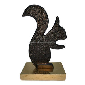 Sculpture décorative en aluminium avec finition or et noir pour la décoration de la maison Sculpture en métal Diwali Articles de cadeau - Product Image 3