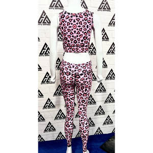 Conjunto Deportivo de 2 Piezas de Alta Calidad para Gimnasio, Leggings de Compresión para Entrenamiento Atlético para Chicas, Conjuntos Deportivos de Yoga y Fitness con Logotipo Personalizado para Mujer - Product Image 6