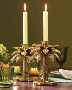 Portavelas de palma dorada ultra premium de lujo, elegante y opulento, decoración de mesa de diseño para el hogar, hotel, restaurante. - Product Image 1