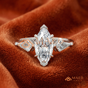 Bague à trois pierres « Royal Marquise » – Argent sterling 925 avec accents en taille triligne – Bague statement taille Marquise et taille Triligne - Product Image 1