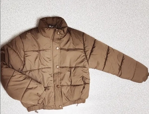 Blouson matelassé marron pour homme, coupe-vent, col montant, décontracté, coupe régulière, rembourrage en polyester épais, longueur courte, fermeture boutonnée - Product Image 1