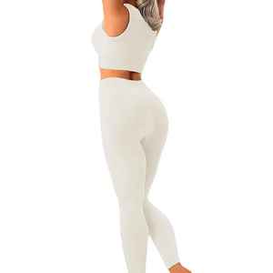 Ensemble de yoga pour femmes durable, de qualité supérieure, design abordable, dernière collection, vêtements décontractés, matière douce, prix raisonnable. - Product Image 3
