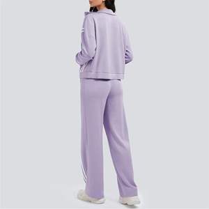 Ensemble de survêtement de luxe en velours avec sweat à capuche et pantalon de jogging, respirant, en polyester et coton, coupe ajustée, mode hiver, fabricant OEM sur mesure - Product Image 2