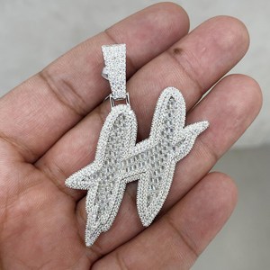 จี้รูปตัวอักษร H แบบ Iced Out ชุบเงิน ประดับเพชรโมอิสซาไนต์ทรงบาแกตต์ VVS  จี้ฮิปฮอป ของขวัญสำหรับทุกเพศ  เครื่องประดับ - Product Image 1