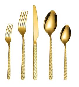 De magnifiques poignées de designer et un ensemble complet de couverts en laiton créent un look cohérent et soigné pour les tables de repas formelles. - Product Image 4