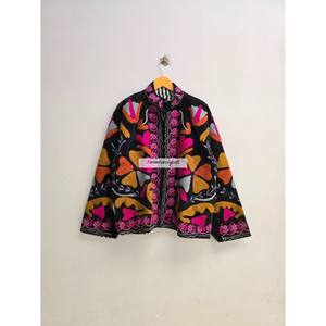Chaqueta de Terciopelo con Bordado Floral, Chaqueta Corta Unisex Hecha a Mano, Chaqueta Suzani Uzbeka con Forro Interior de Algodón, Abrigo para Mujer - Product Image 5